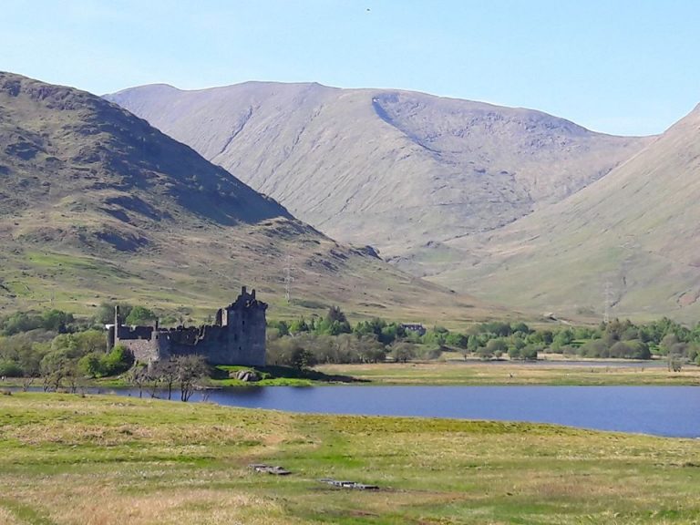 trident taxis pre booked areas